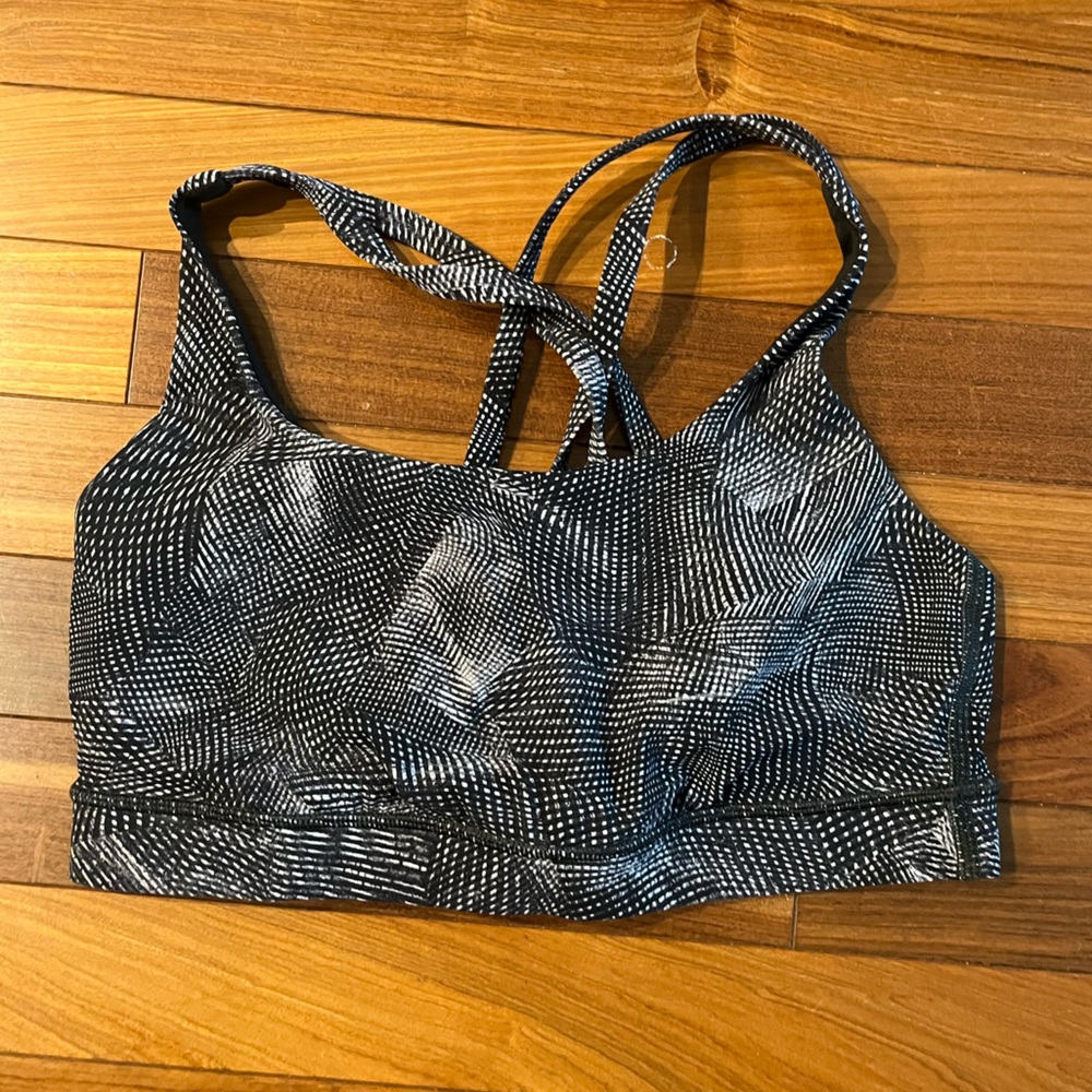 Lululemon energy bra, size 4